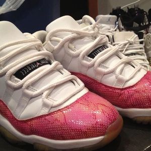 Meet your Posher, Fred